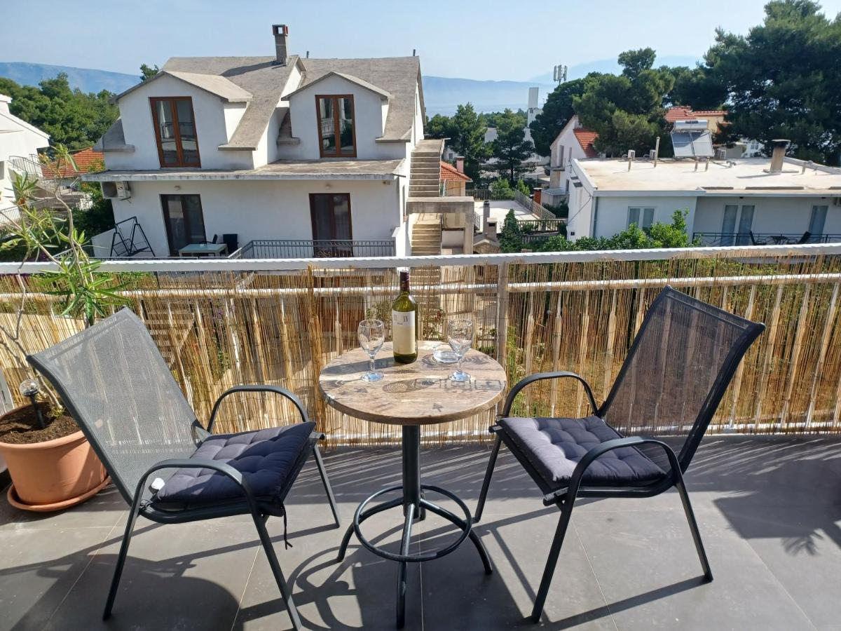 Apartmani Miletic Jelsa  Buitenkant foto