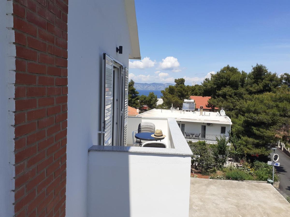 Apartmani Miletic Jelsa  Buitenkant foto